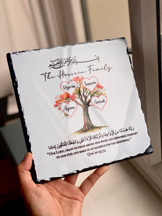 Family Tree Slate with Personalised Names and Stand (20x20cm)