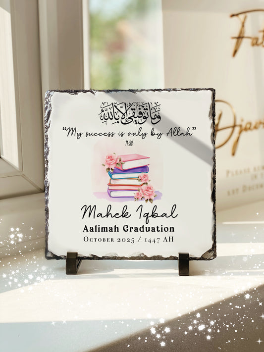 Aalimah Graduation Women’s Slate with Personalised Names and Stand (20x20cm)