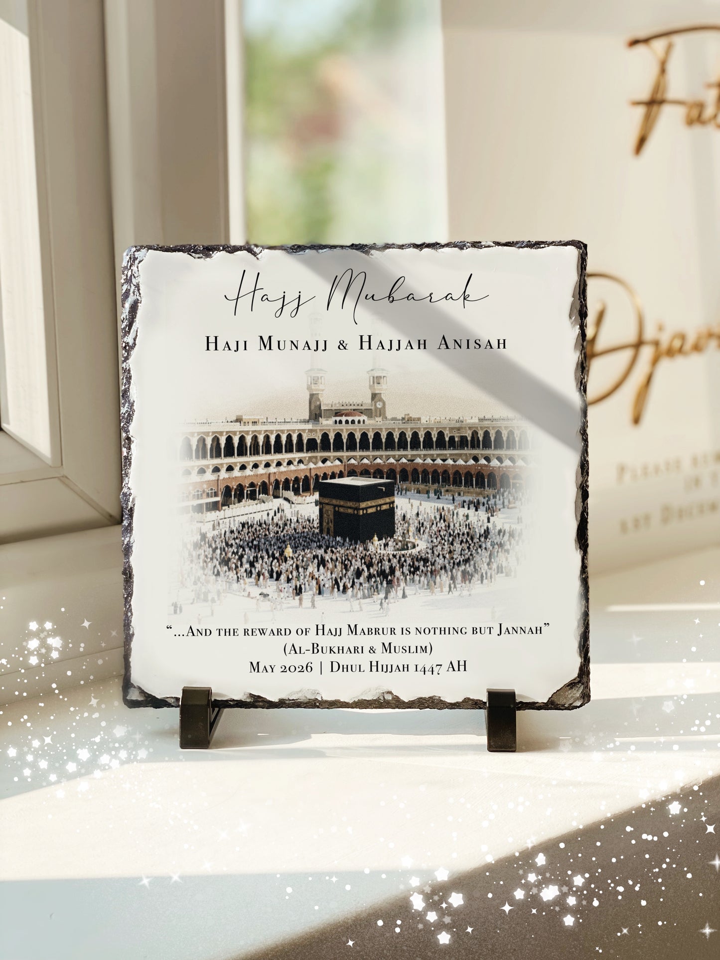 Minimal Kabah Hajj Gift Umrah Mubarak Kabah Slate with Personalised Names and Stand (20x20cm)