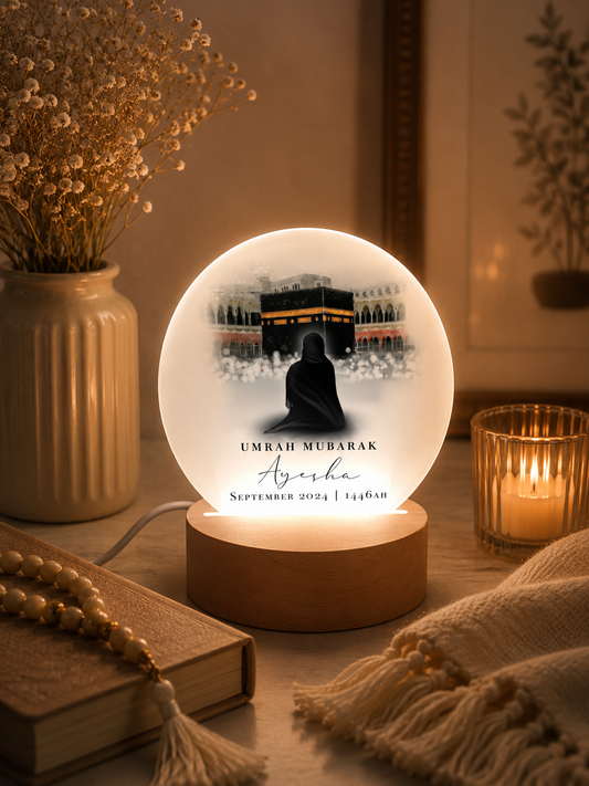 Umrah Mubarak Female Lamp with Personalised Names (12x13cm)