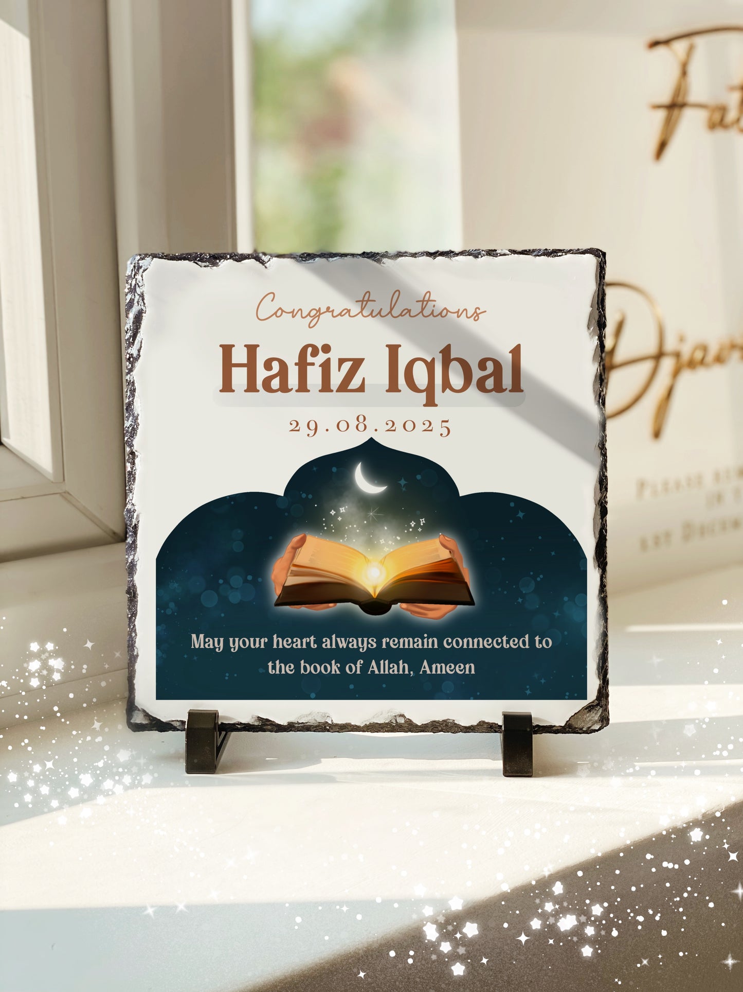 Hifz Hafiz Slate and Keyring Set with Personalised Names and Stand (20x20cm)